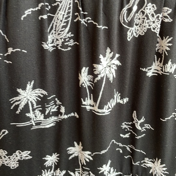 Hollister Tropical Print Sun Dress - Picture 9 of 10